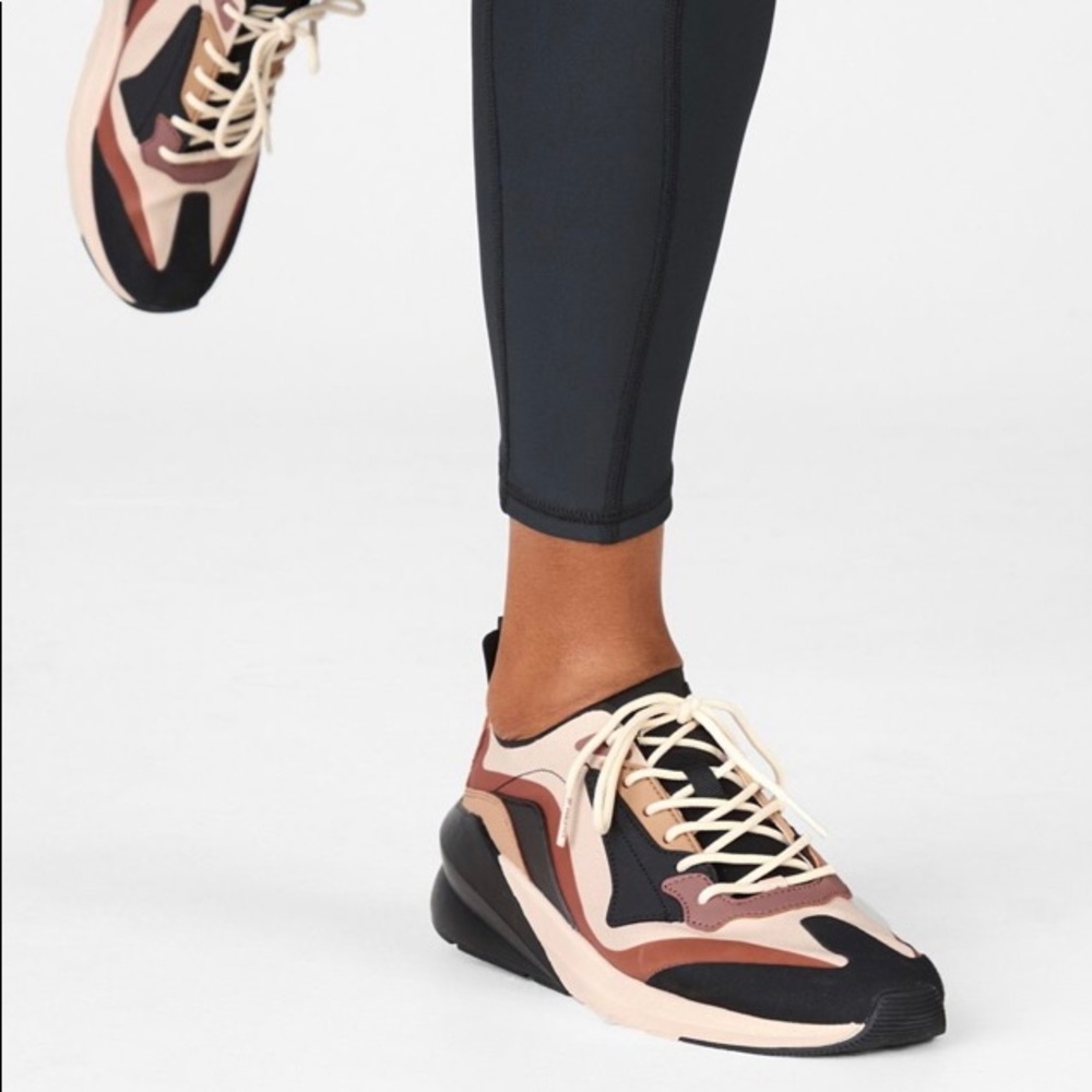 Fabletics Echo Performance Sneaker